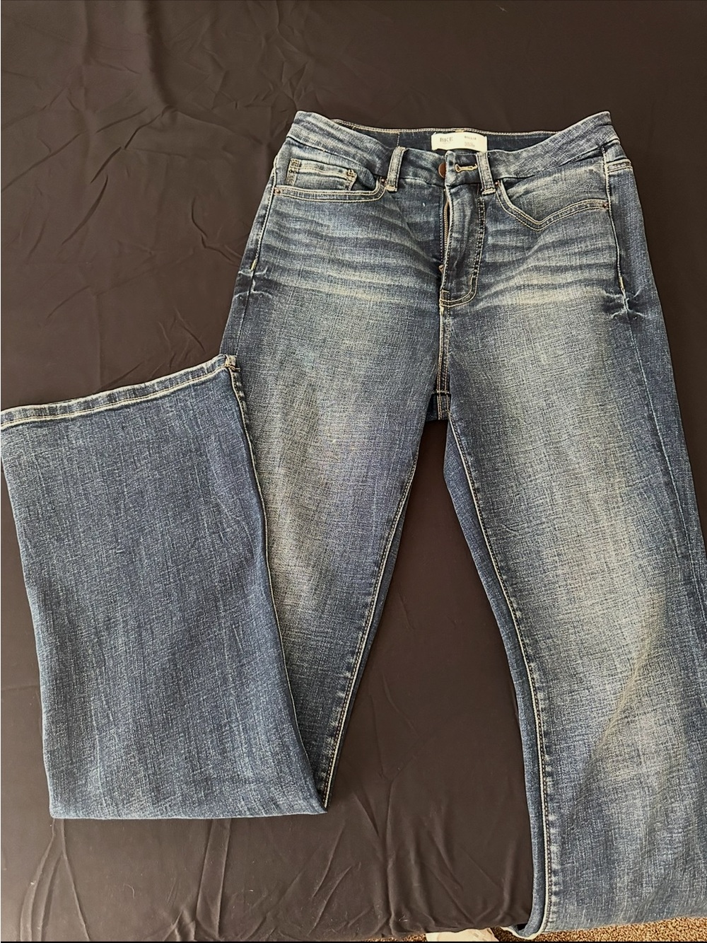 Buckle Women's Boot Cut Jeans — Faded Blue Wash